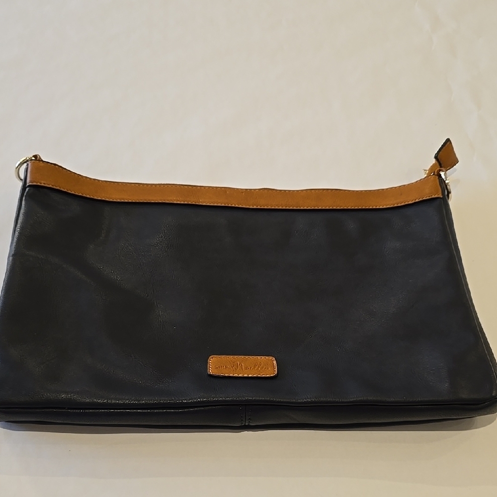 Simply Noelle Black and Tan Bag with Sleek Design